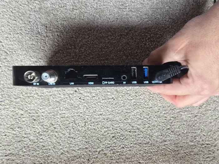 SmartVU+ A7070 — Satellite/Freeview Receiver
